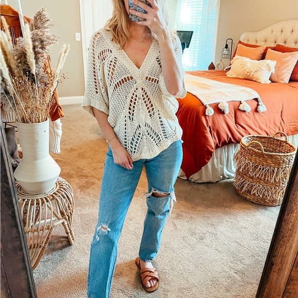 Old Navy Tops - Old navy crochet blouse